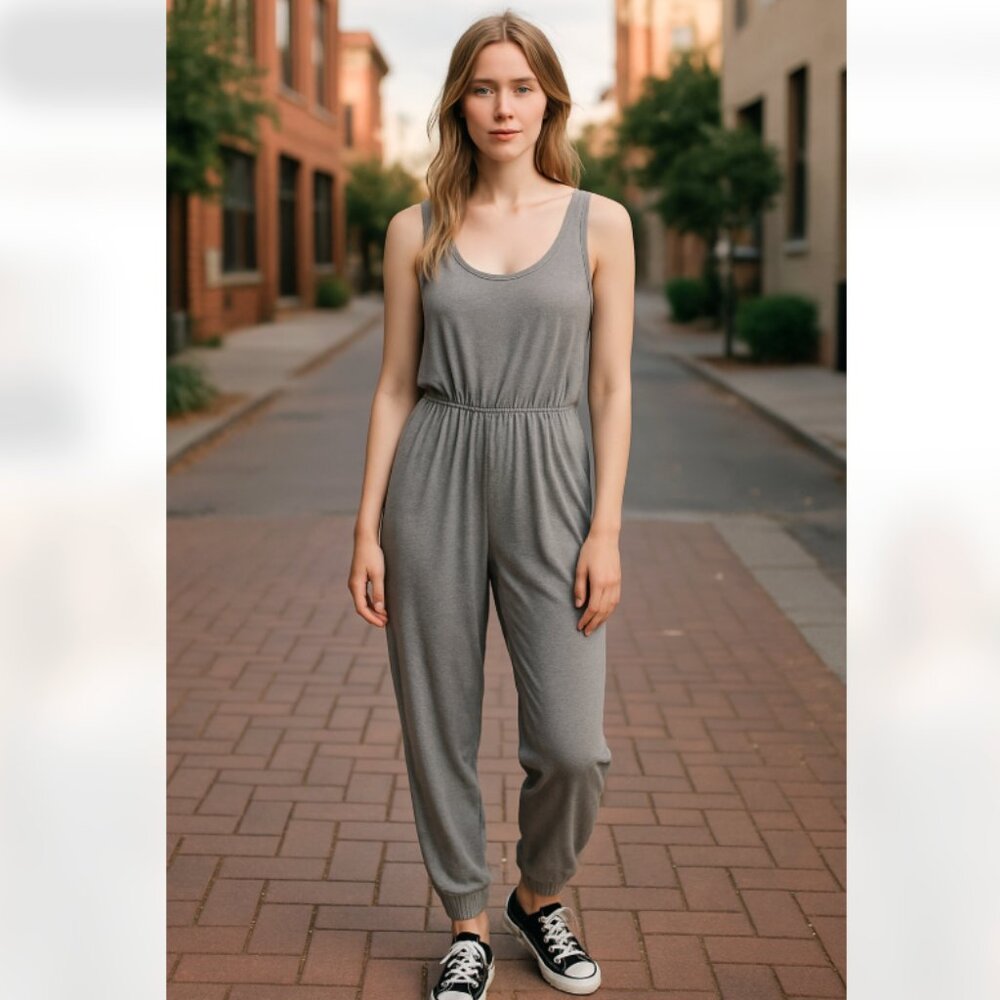 NWOT Aerie Super Soft Elastic Waistband Jumpsuit Medium